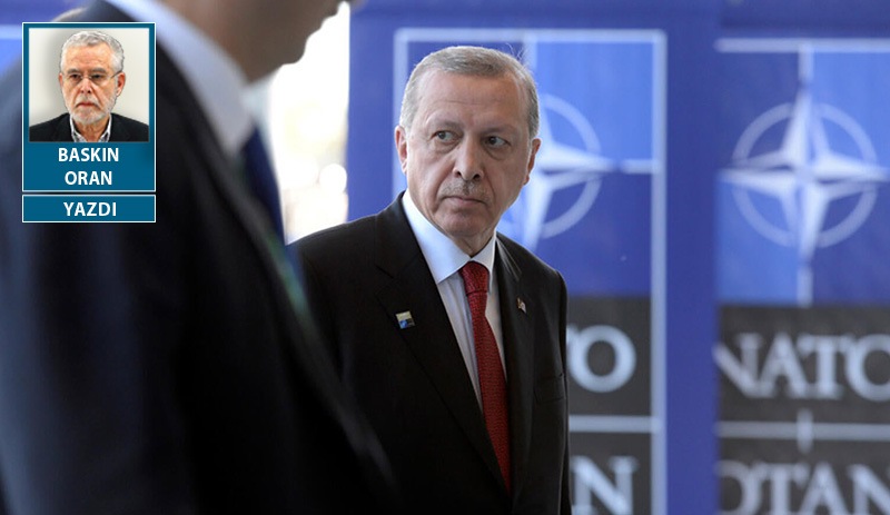 Günümüzde Türk dış politikası: İç kapının dış mandalı